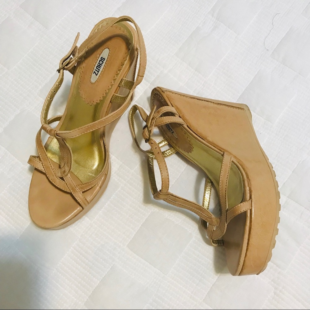 High heels leather sandal